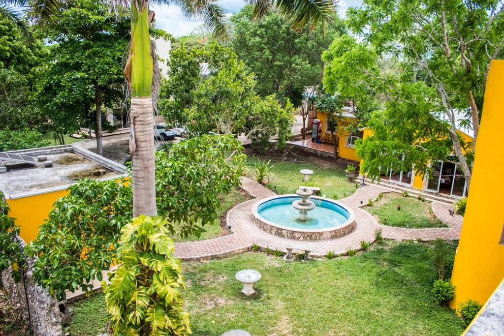 Discover the Benefits of Socialization and Community Building while Worldschooling