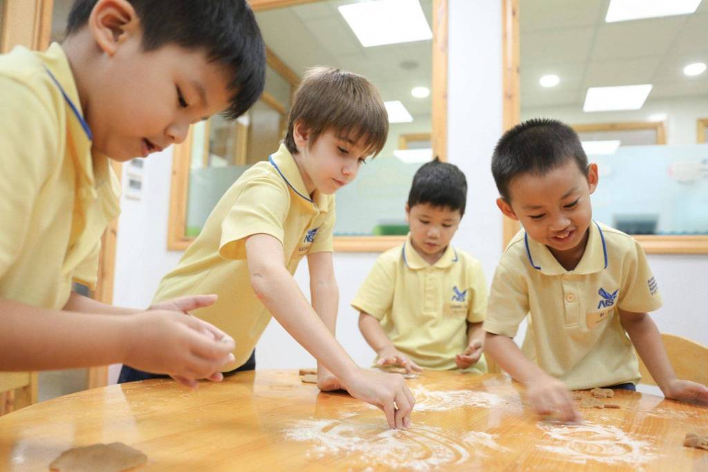 “Experience is the Best Teacher: The Rise of Experiential Learning in Education”