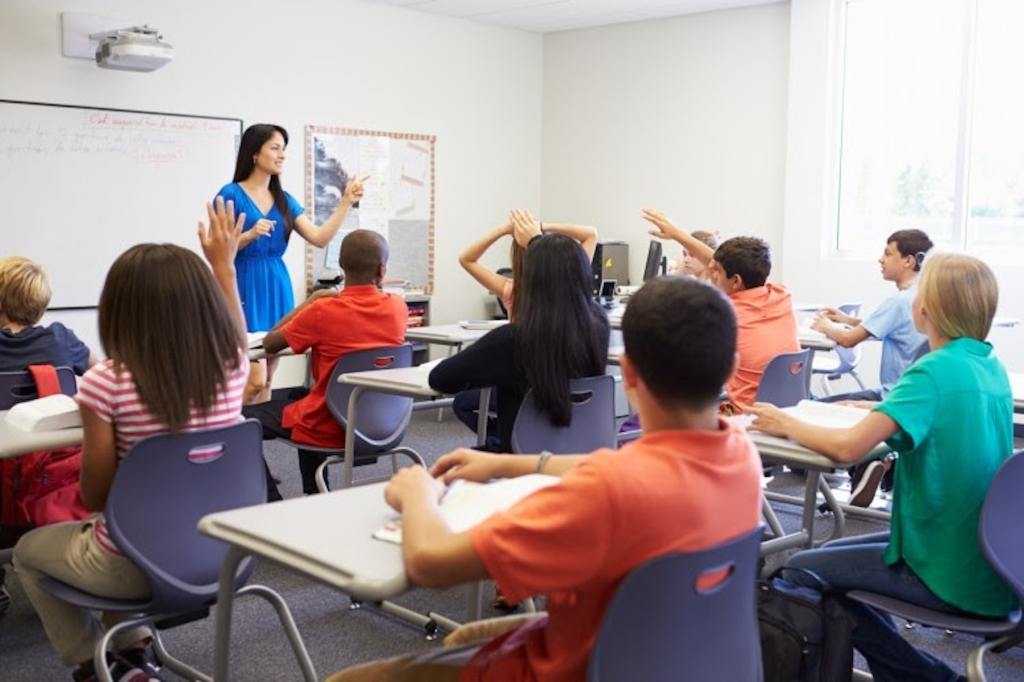 Bilingual Teacher Training: A Must-Have for Educators in Today’s Diverse&nbsp;World