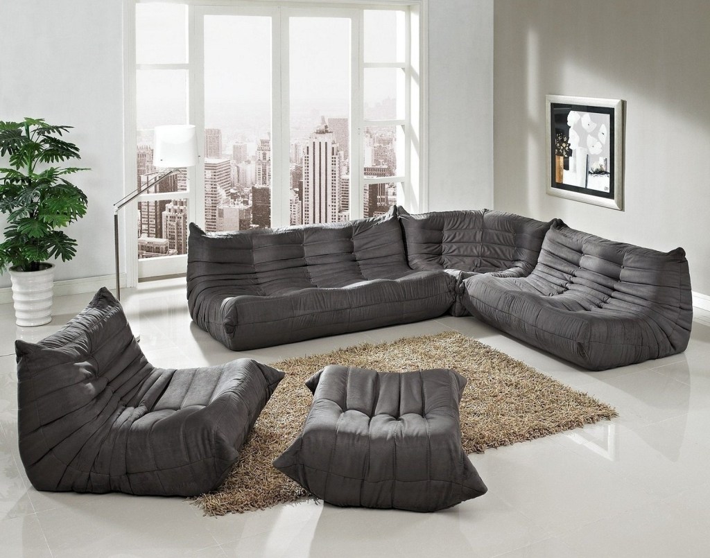 Pillows and Cushions: The Comfortable Heroes of Alternative&nbsp;Education