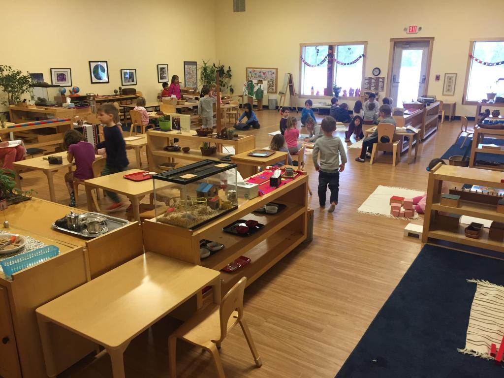 “Unlocking Potential: The Montessori Method’s Emphasis on Independence and Hands-On&nbsp;Learning”