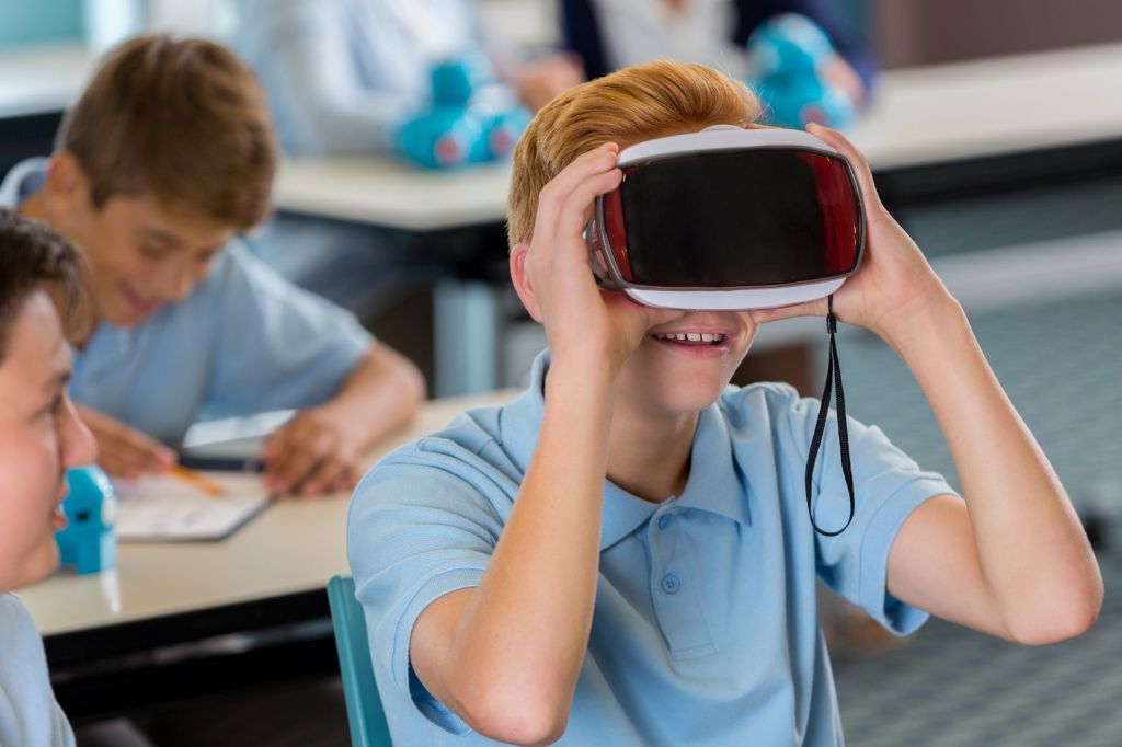 Unlocking Education’s Potential: Virtual Reality Takes Learning to New&nbsp;Heights