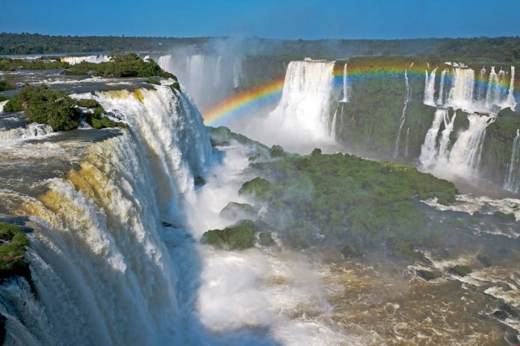 “8 Mesmerizing Waterfalls That Will Leave You in&nbsp;Awe”