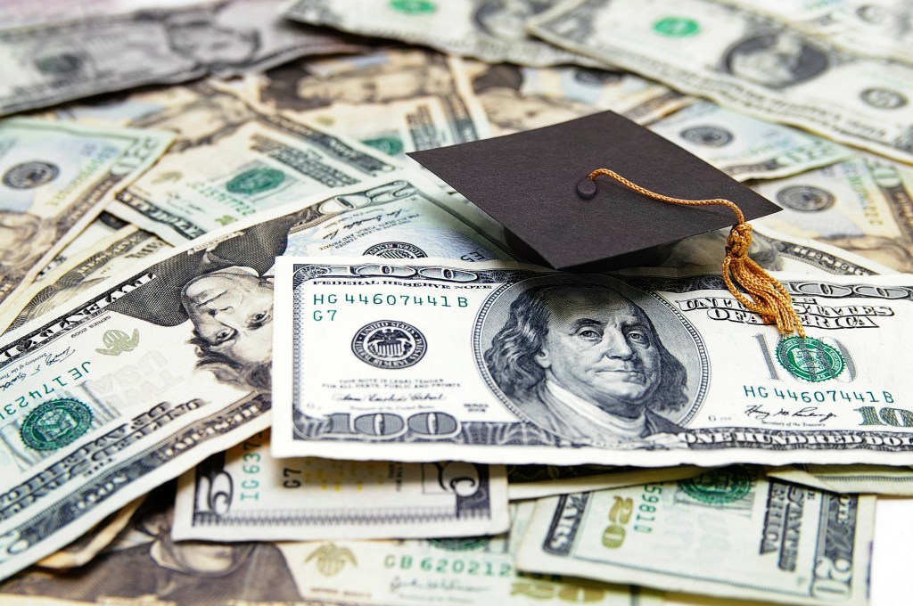 Navigating Student Loans and Financial Aid: Your Key Questions Answered