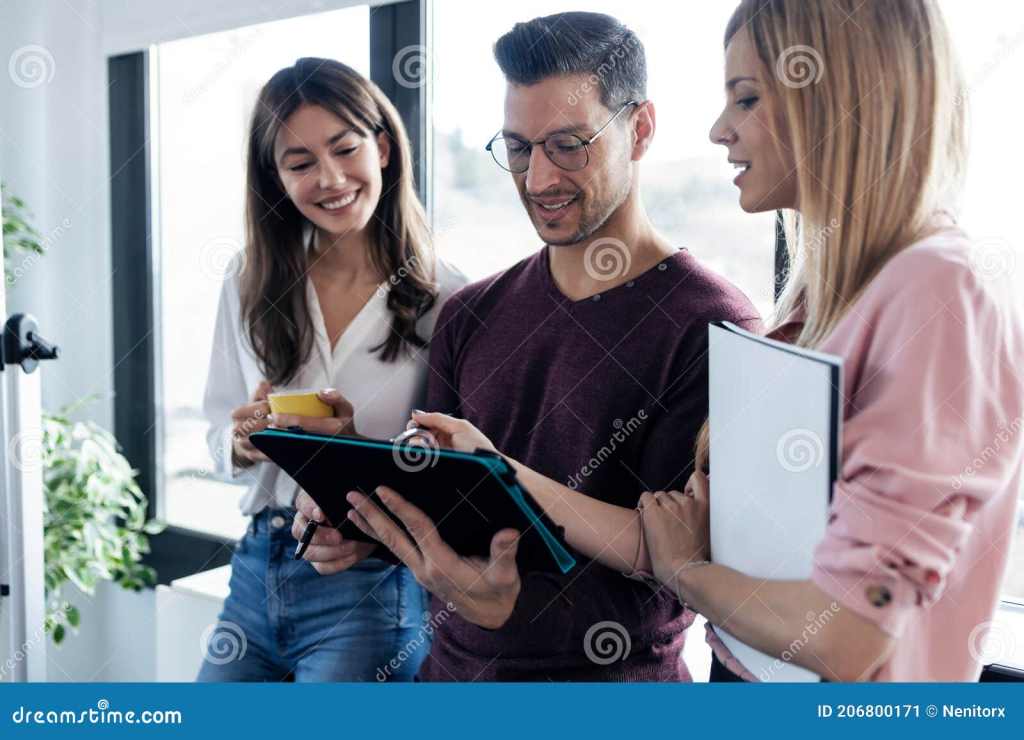 “Unlocking the Power of Collaboration: The Benefits of Multiage Classrooms”