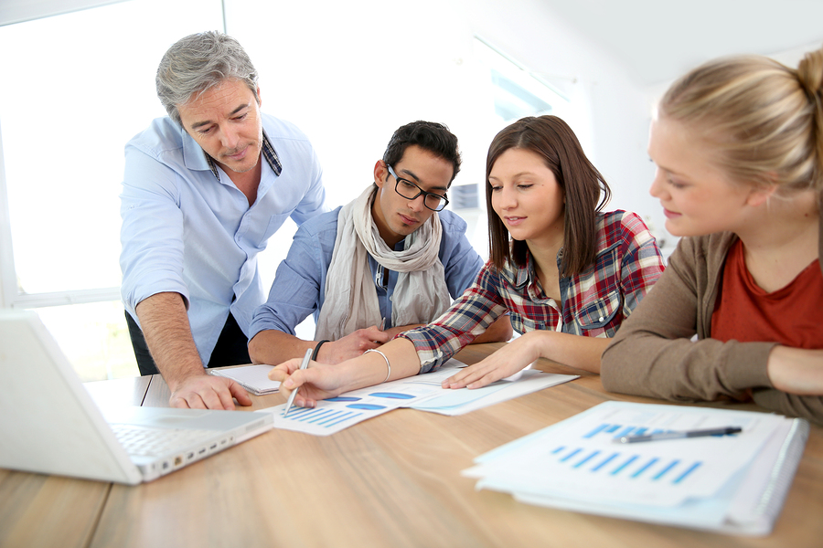 “Unlocking New Pathways: Apprenticeships and Internships in Education Offer Hands-On Learning and Professional Connections”