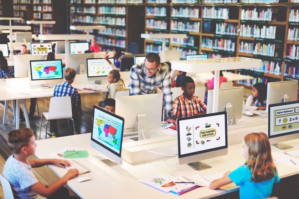 The Power of Electronics in Alternative Education: Enhancing Learning in a Digital&nbsp;Age