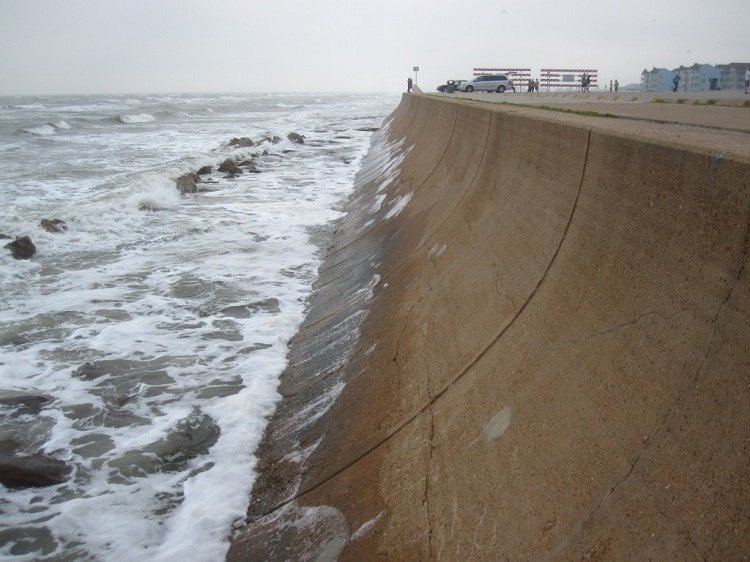 “Coastal Erosion Crisis: Unveiling the Threats and Unleashing Solutions”